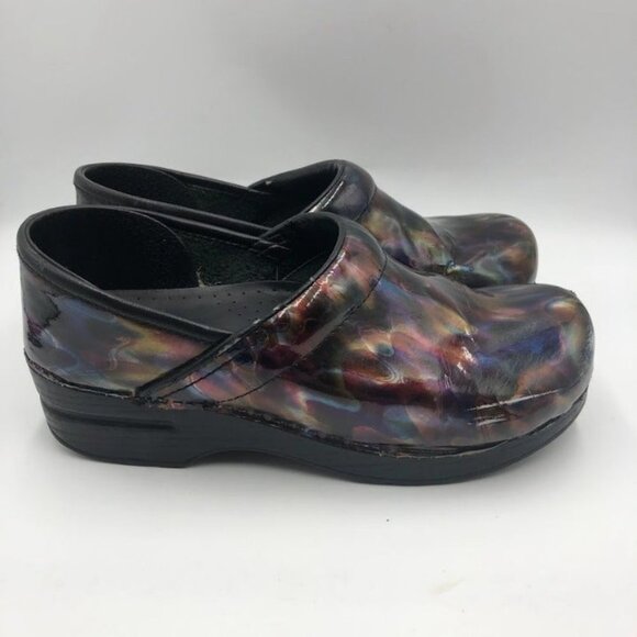 Dansko Women's Slip On Comfy Clogs Rainbow Petro Oil Design 38 EUR 7.5 to 8 US - Picture 8 of 14